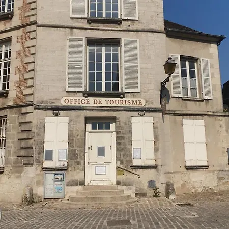 Appartement Le Senlipin, Centre Ville, Coeur De Senlis, Proche Parc Asterix Senlis (Oise)